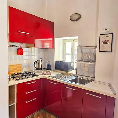 Moderno Tra Stazione, Via Maqueda E Ballaro Palermo